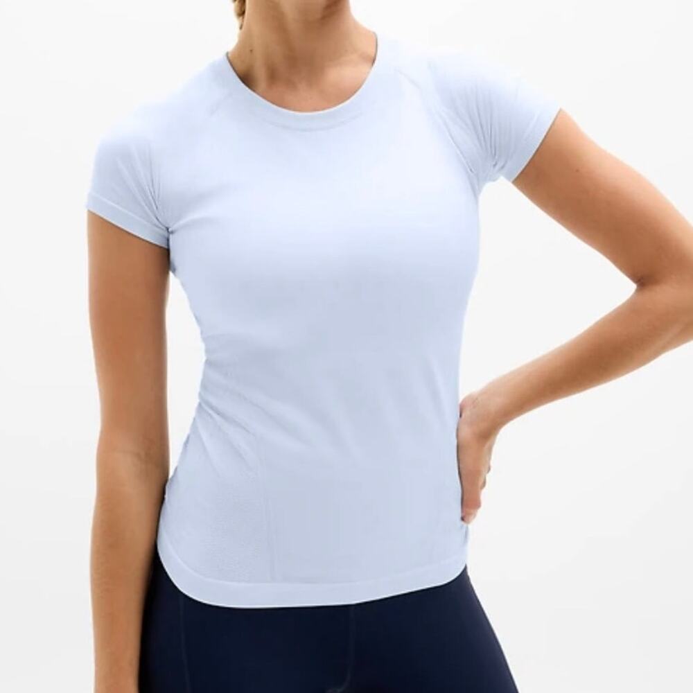 Athleta Momentum Seamless Cropped Tee Women's Large Light Blue/Teal